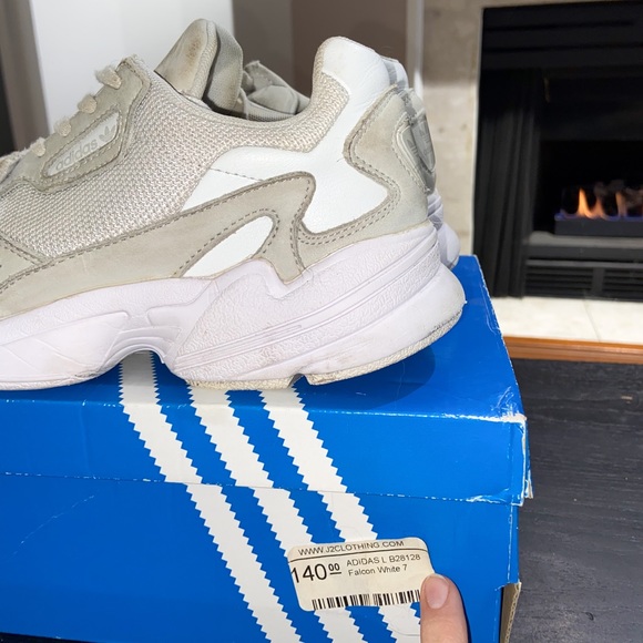 SOLD ON DEPOP @briethom - Picture 4 of 4